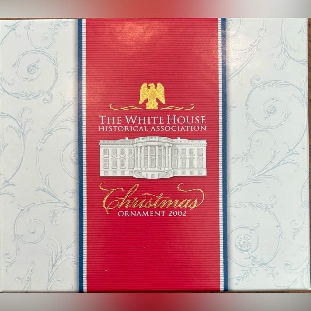New in box White House historical association Christmas collectors ornament
